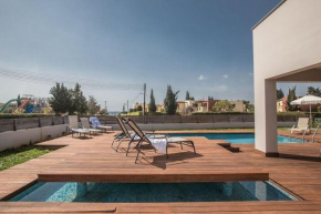 Villa Petreris Dyo - Lovely 3 Bedroom Ayia Napa Villa with Pool - Short walk to Nissi Avenue